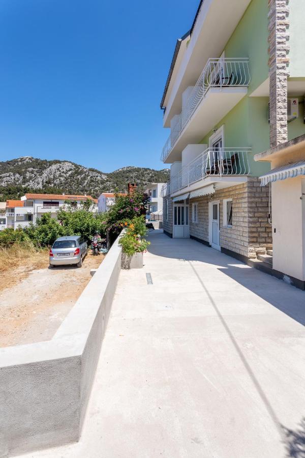 חוואר Apartments Luksa - Zf Hvar מראה חיצוני תמונה