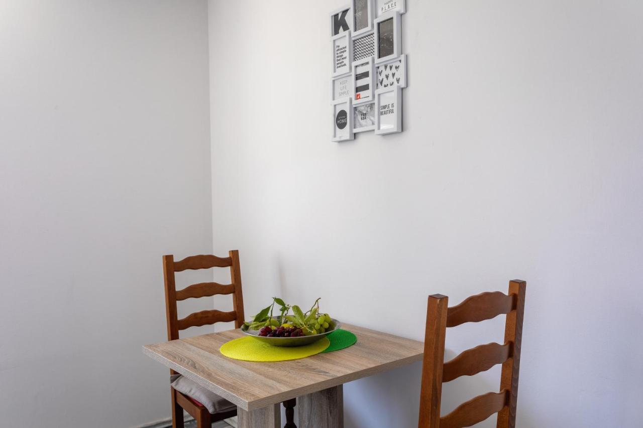 חוואר Apartments Luksa - Zf Hvar מראה חיצוני תמונה
