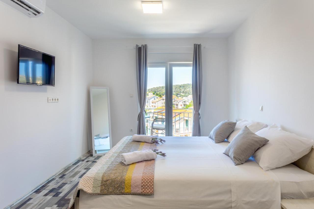 חוואר Apartments Luksa - Zf Hvar מראה חיצוני תמונה