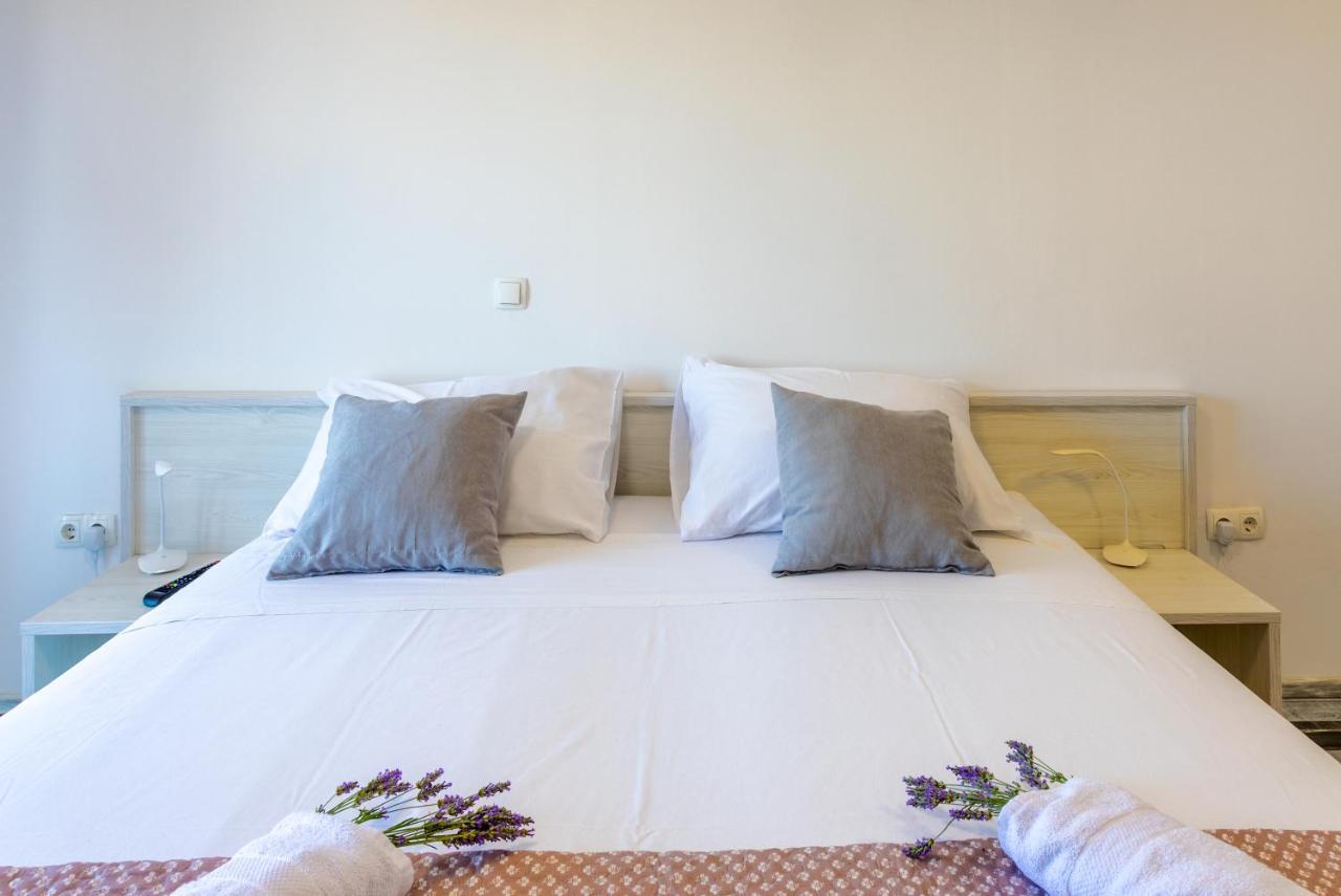 חוואר Apartments Luksa - Zf Hvar מראה חיצוני תמונה