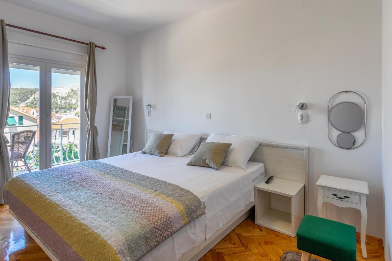 חוואר Apartments Luksa - Zf Hvar מראה חיצוני תמונה