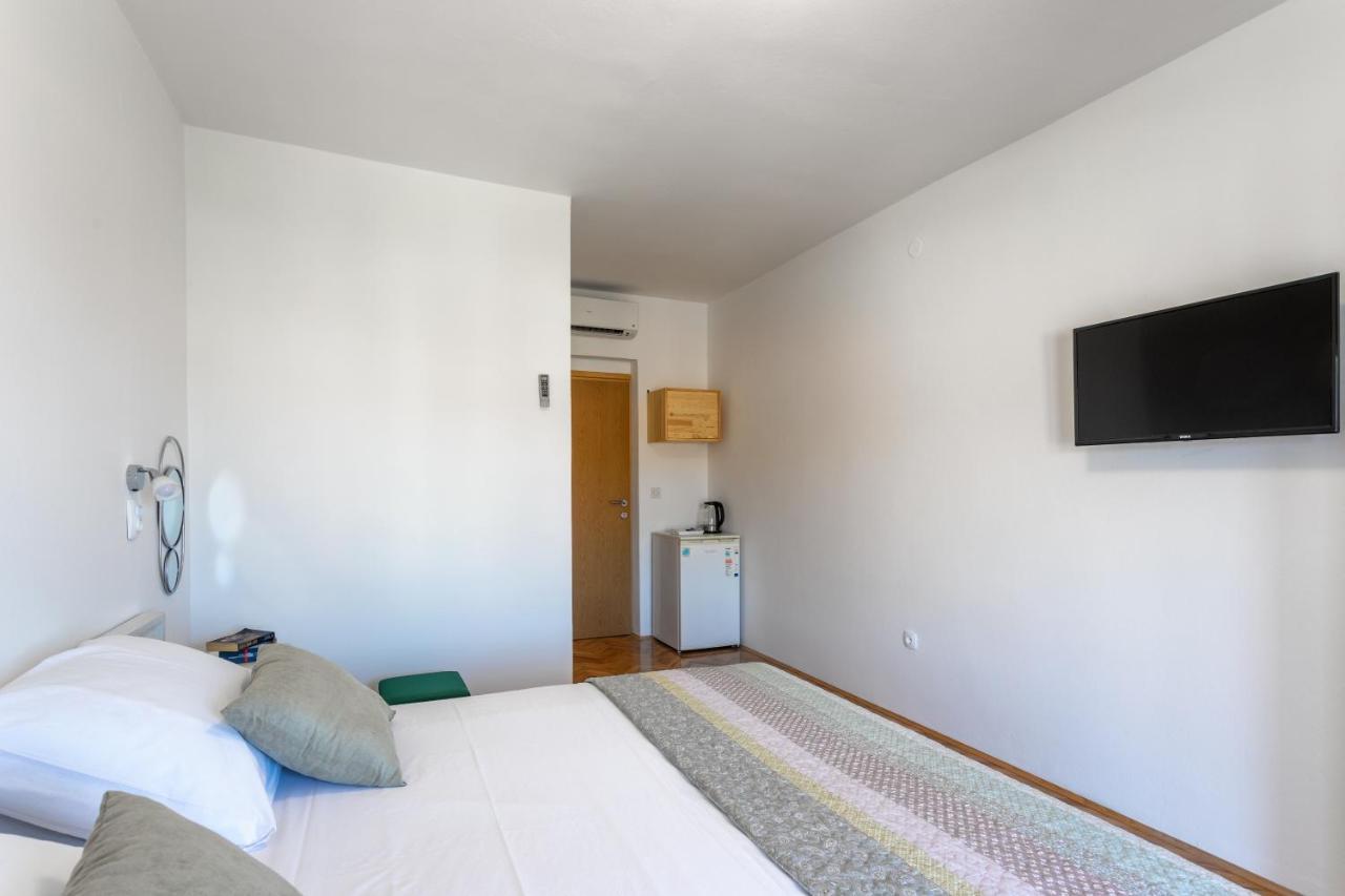 חוואר Apartments Luksa - Zf Hvar מראה חיצוני תמונה
